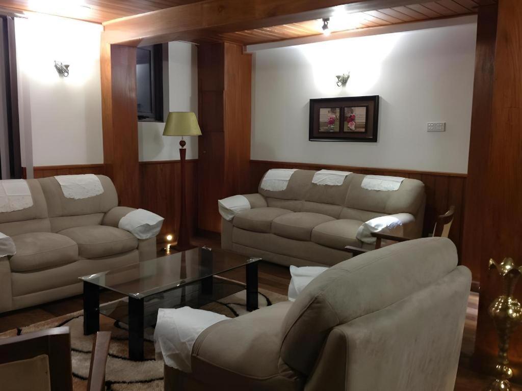 Daffodil'S Hotel Нувара-Елія Екстер'єр фото