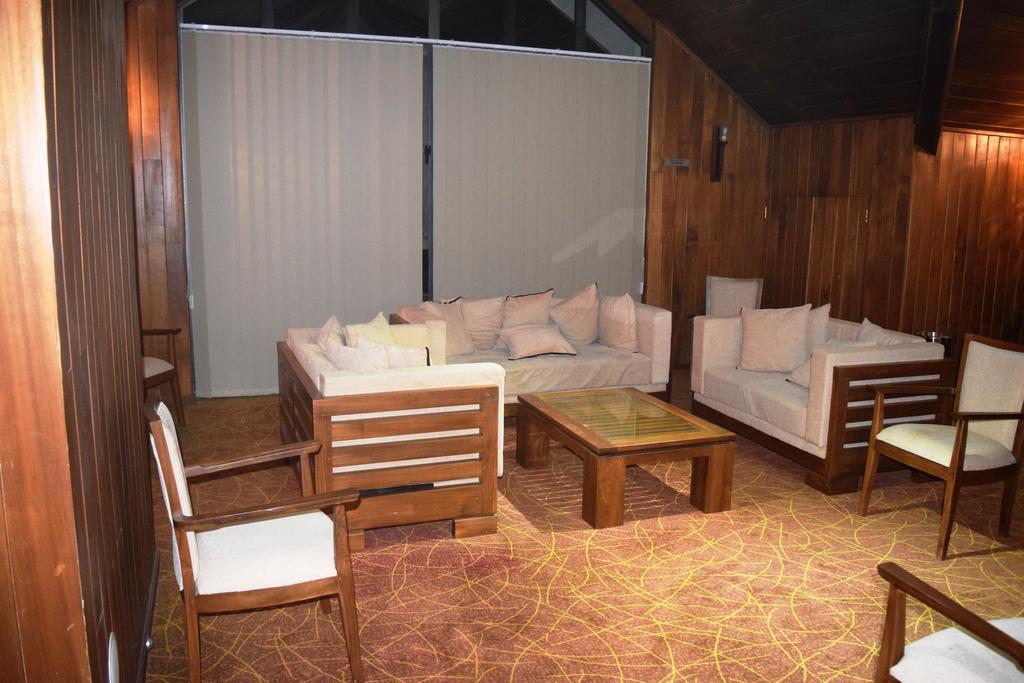 Daffodil'S Hotel Нувара-Елія Екстер'єр фото